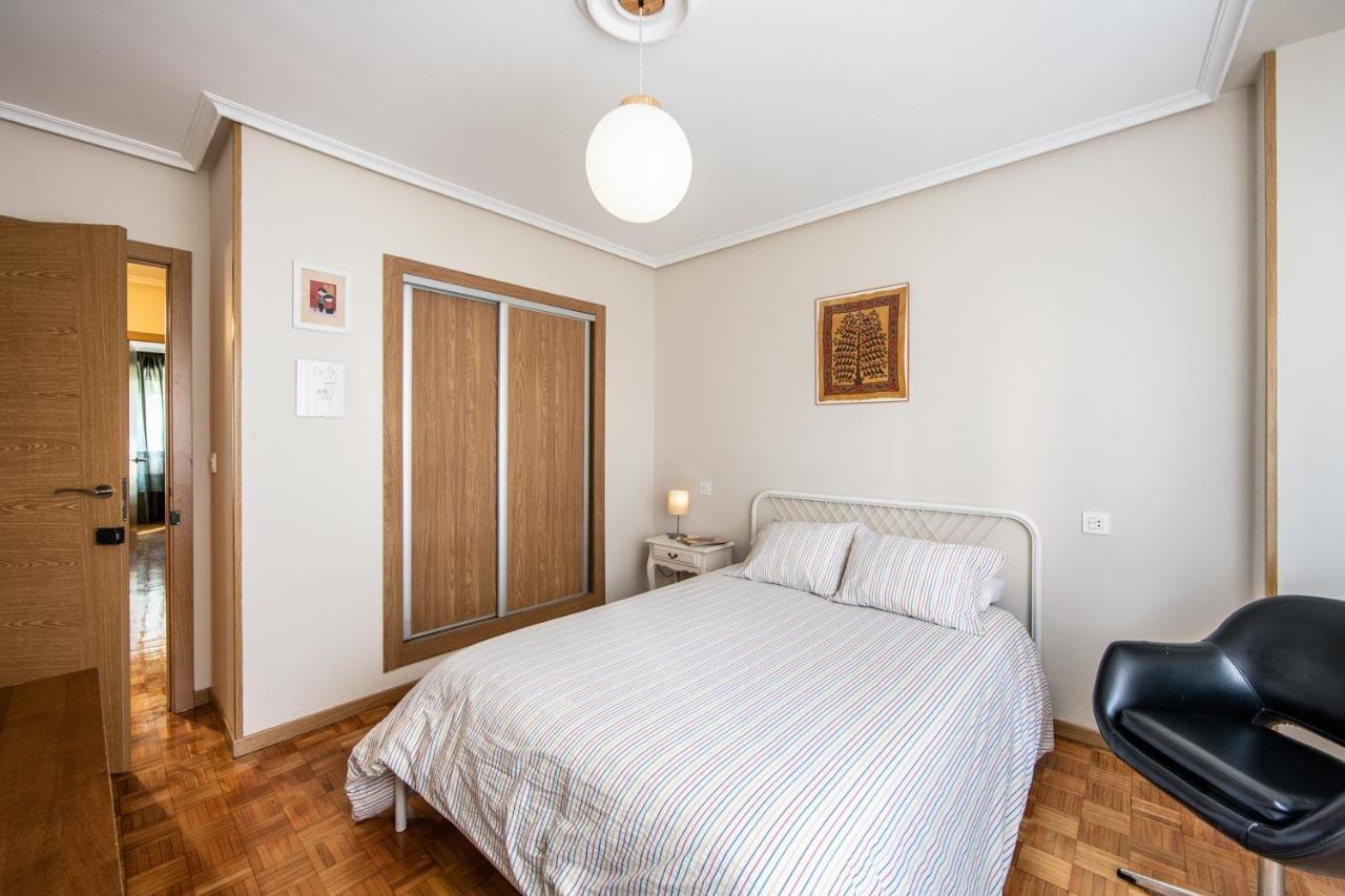 Magnifico Apartamento En El Centro De Oviedo Buitenkant foto